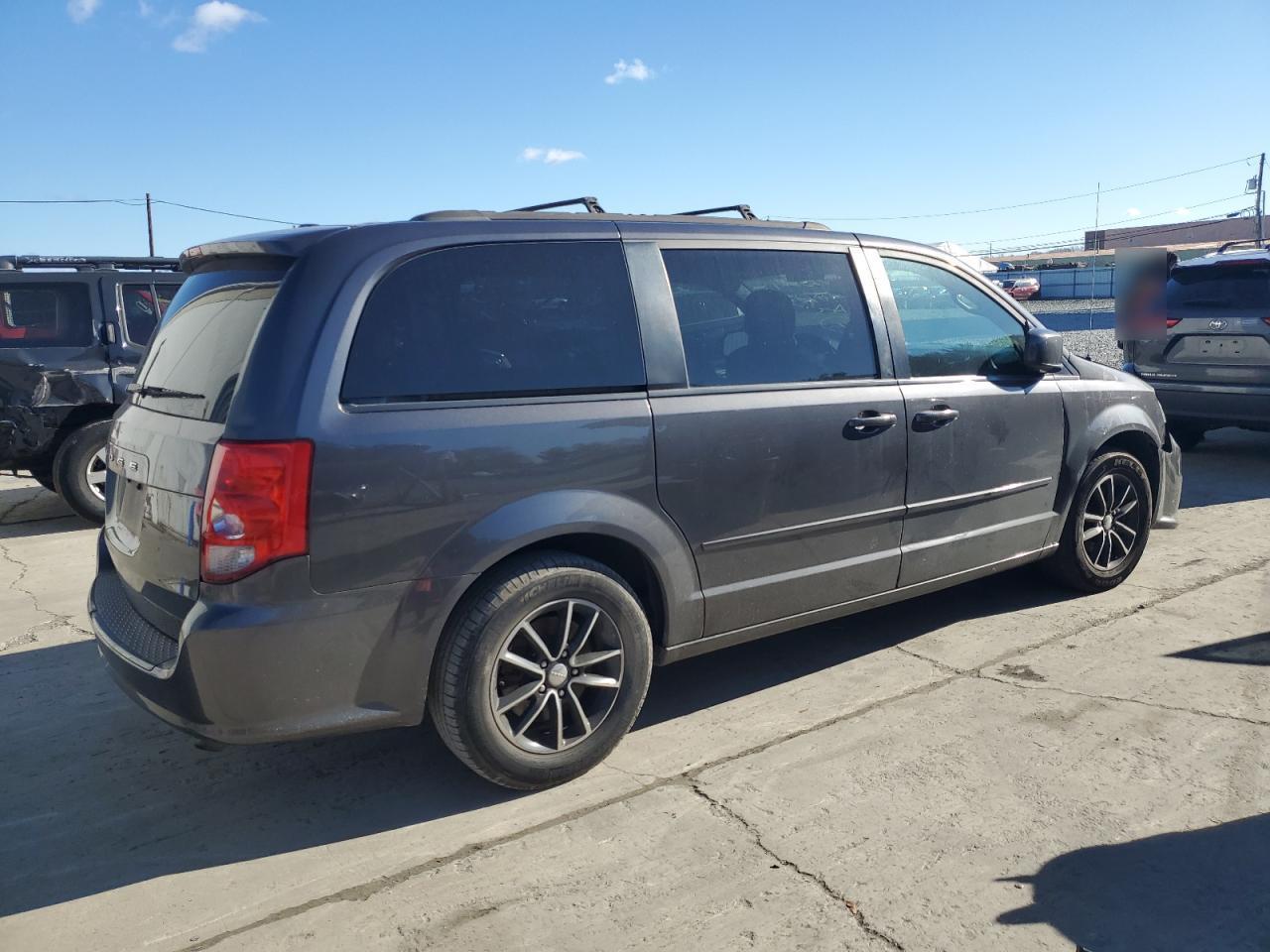 2017 Dodge Grand Caravan Se - Фото 3