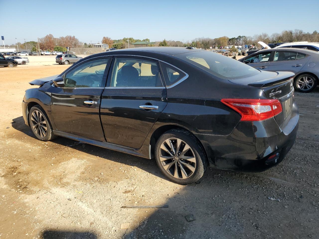 2019 Nissan Sentra S - Фото 2