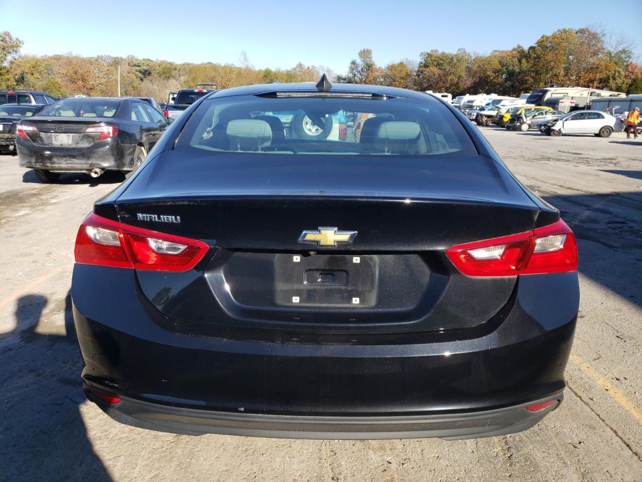 2018 Chevrolet Malibu Ls - Фото 6