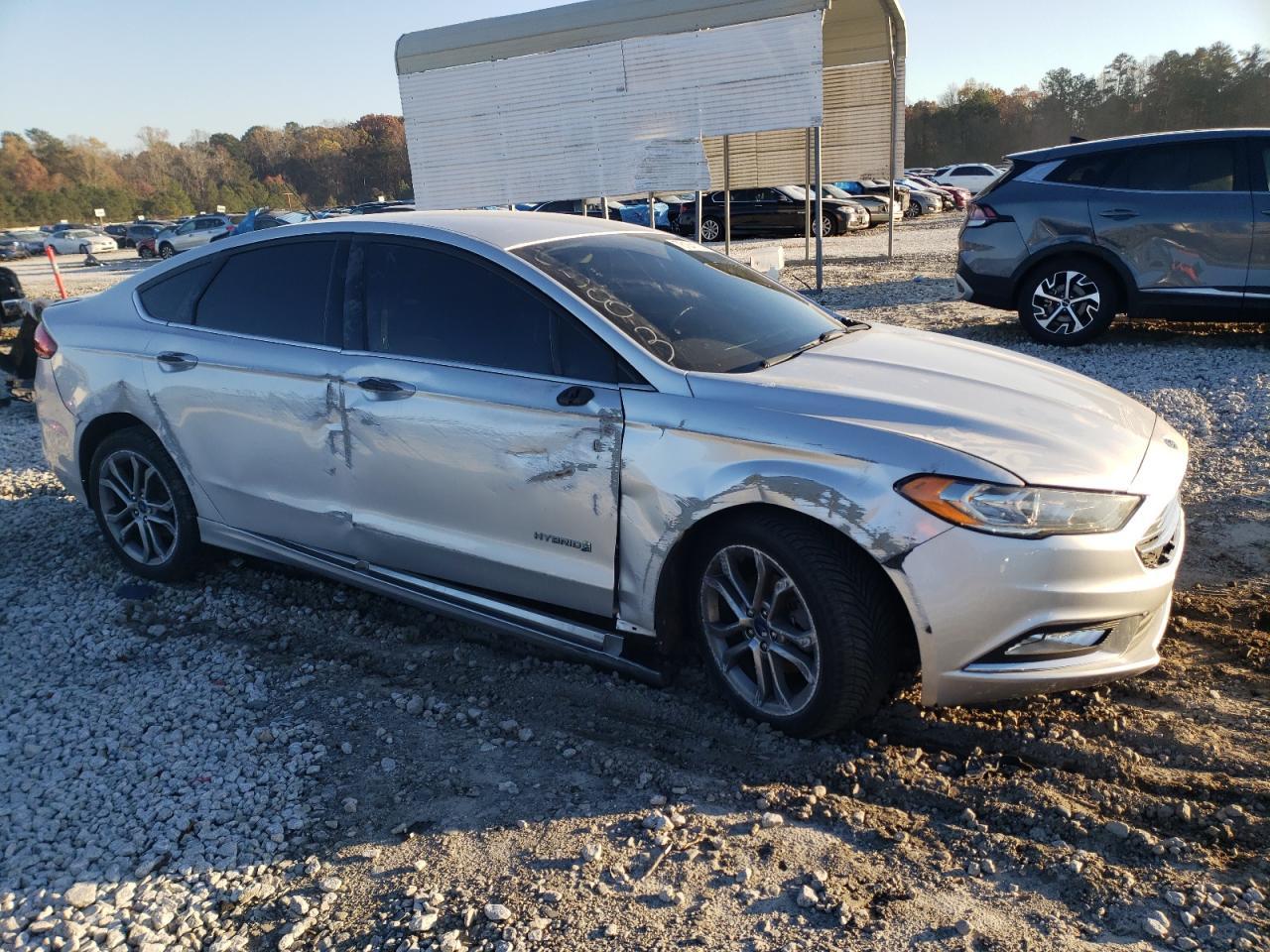 2017 Ford Fusion Se Hybrid - Image 4