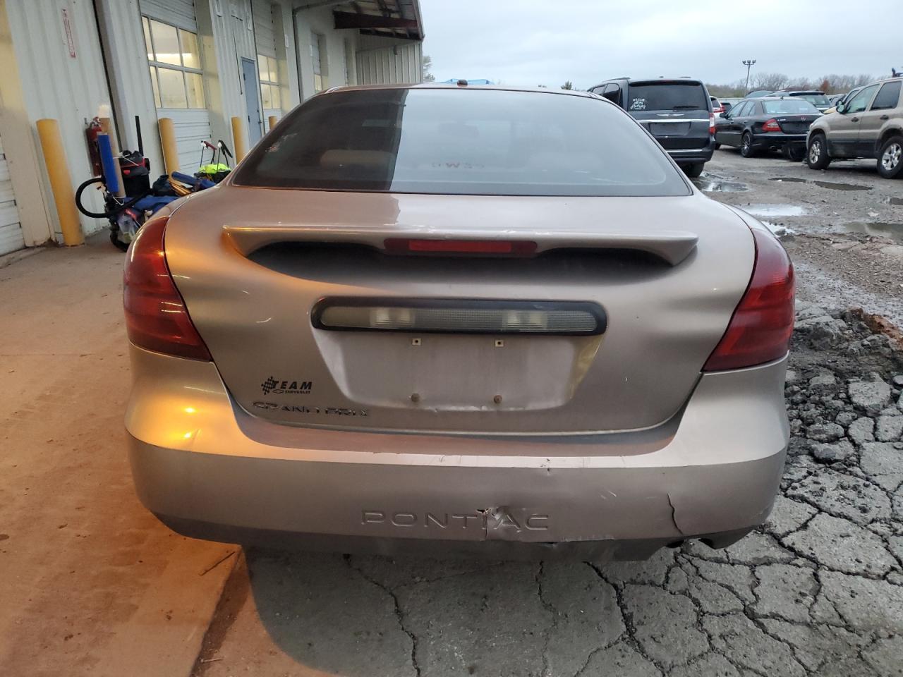 2007 Pontiac Grand Prix - Image 6
