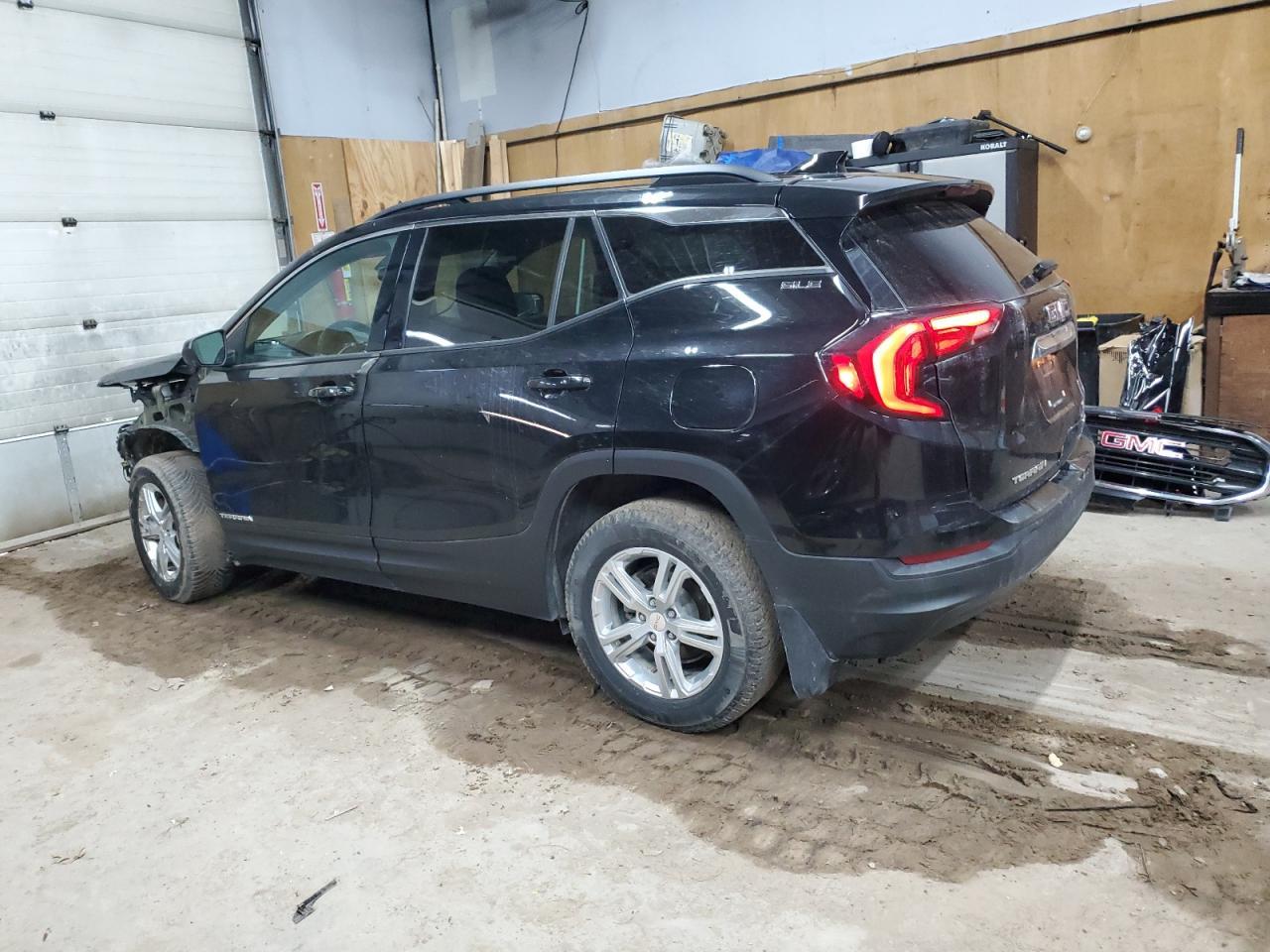 2020 GMC Terrain Sle - Image 2