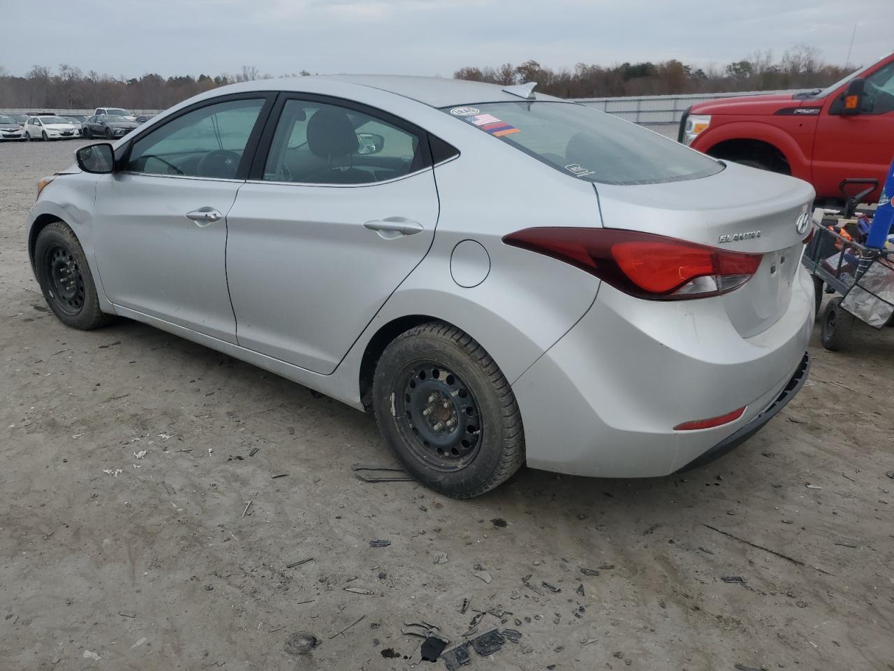 2016 Hyundai Elantra Se - Фото 2