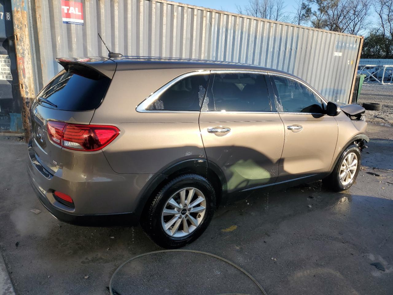 2019 Kia Sorento Lx - Фото 3
