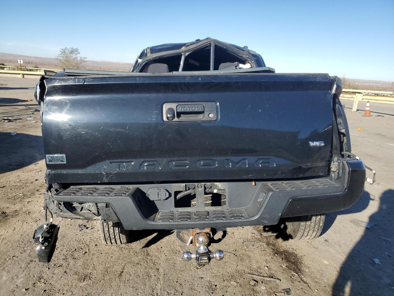 2016 Toyota Tacoma Double Cab - Image 6