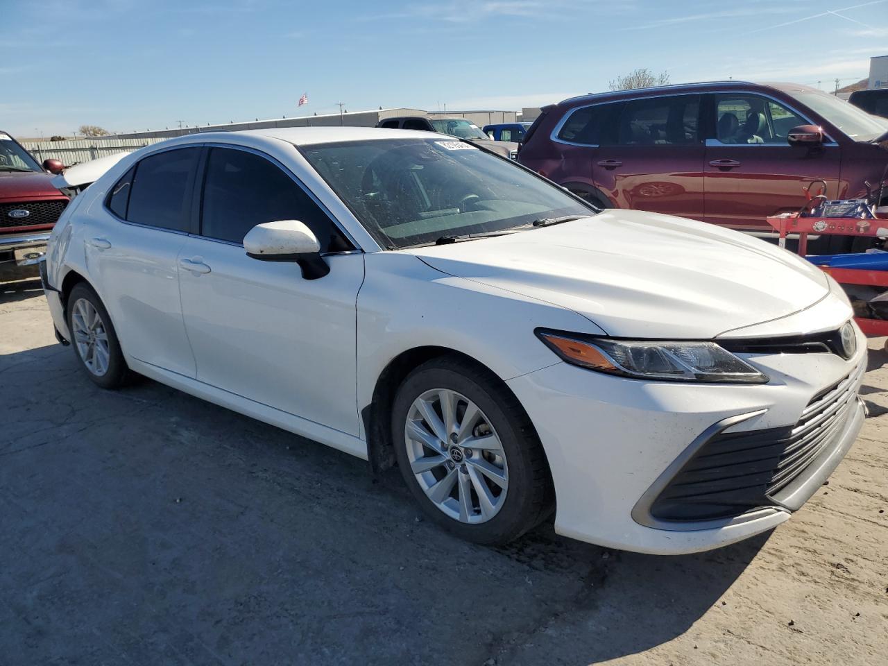 2022 Toyota Camry Le - Image 4