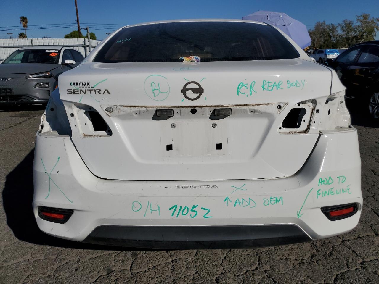 2016 Nissan Sentra S - Фото 6