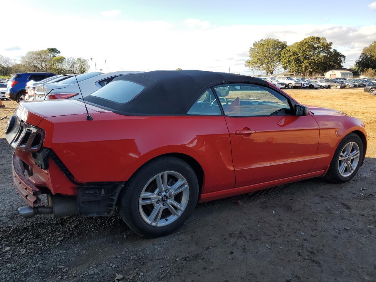 2014 Ford Mustang - Image 3