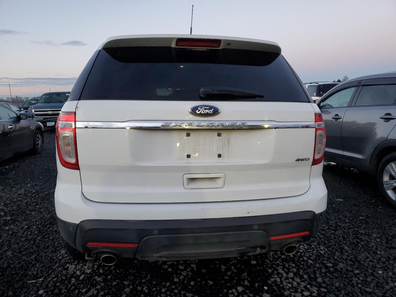 2013 Ford Explorer - Фото 6