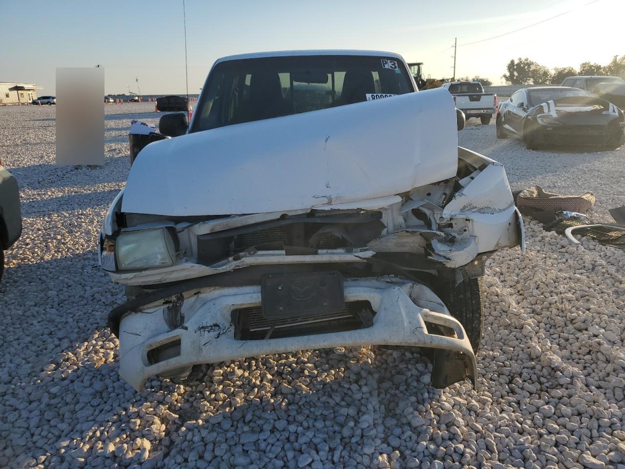 2005 Mazda B3000 - Image 5