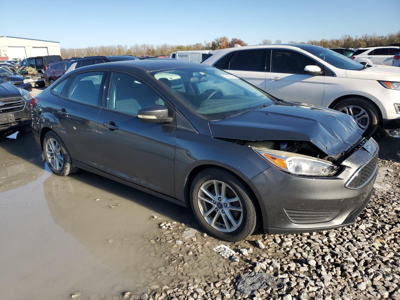 2017 Ford Focus Se - Фото 7