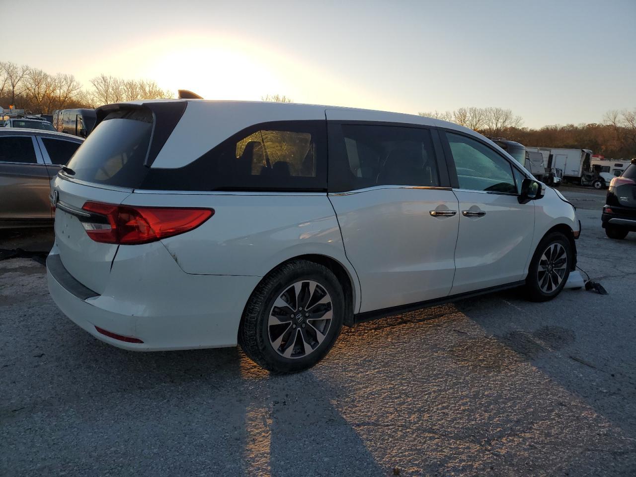 2022 Honda Odyssey Exl - Image 3
