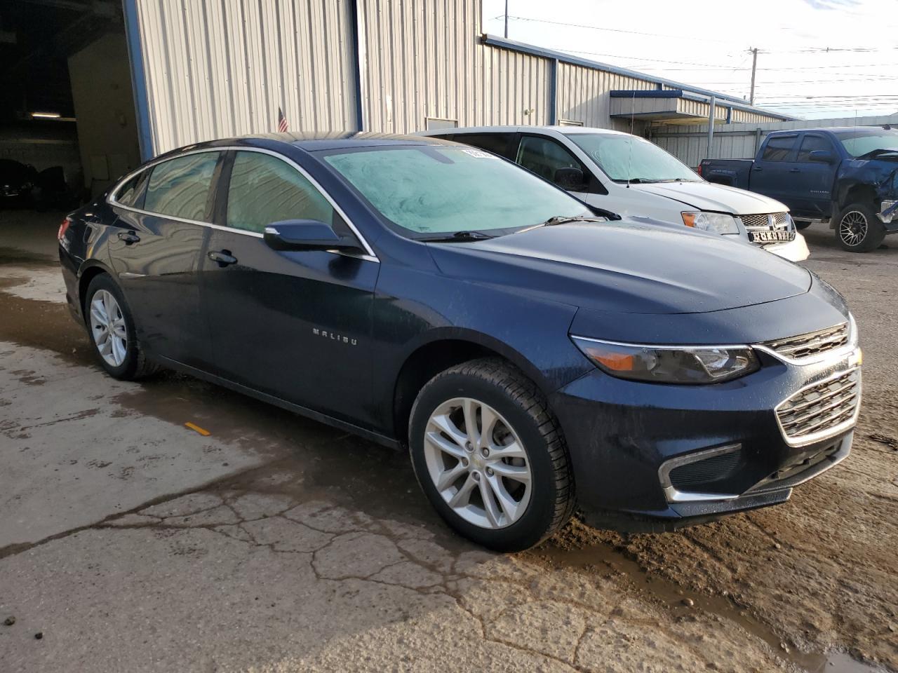 2017 Chevrolet Malibu Lt - Фото 4
