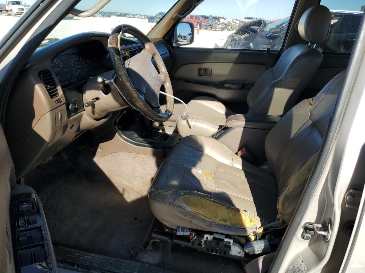 1998 Toyota 4Runner Limited - Image 7
