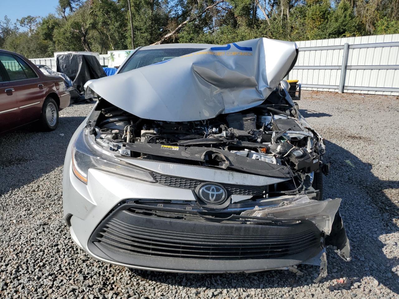 2023 Toyota Corolla Le - Фото 5