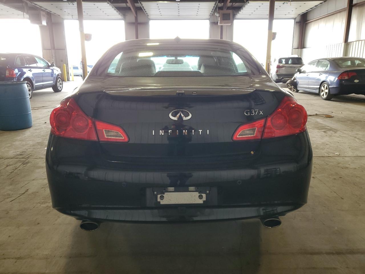 2013 Infiniti G37 - Фото 6
