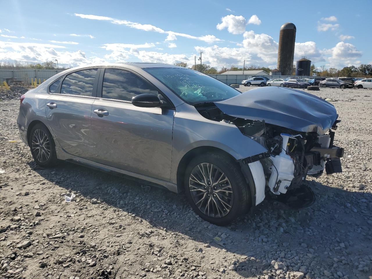 2024 Kia Forte Gt Line - Фото 4