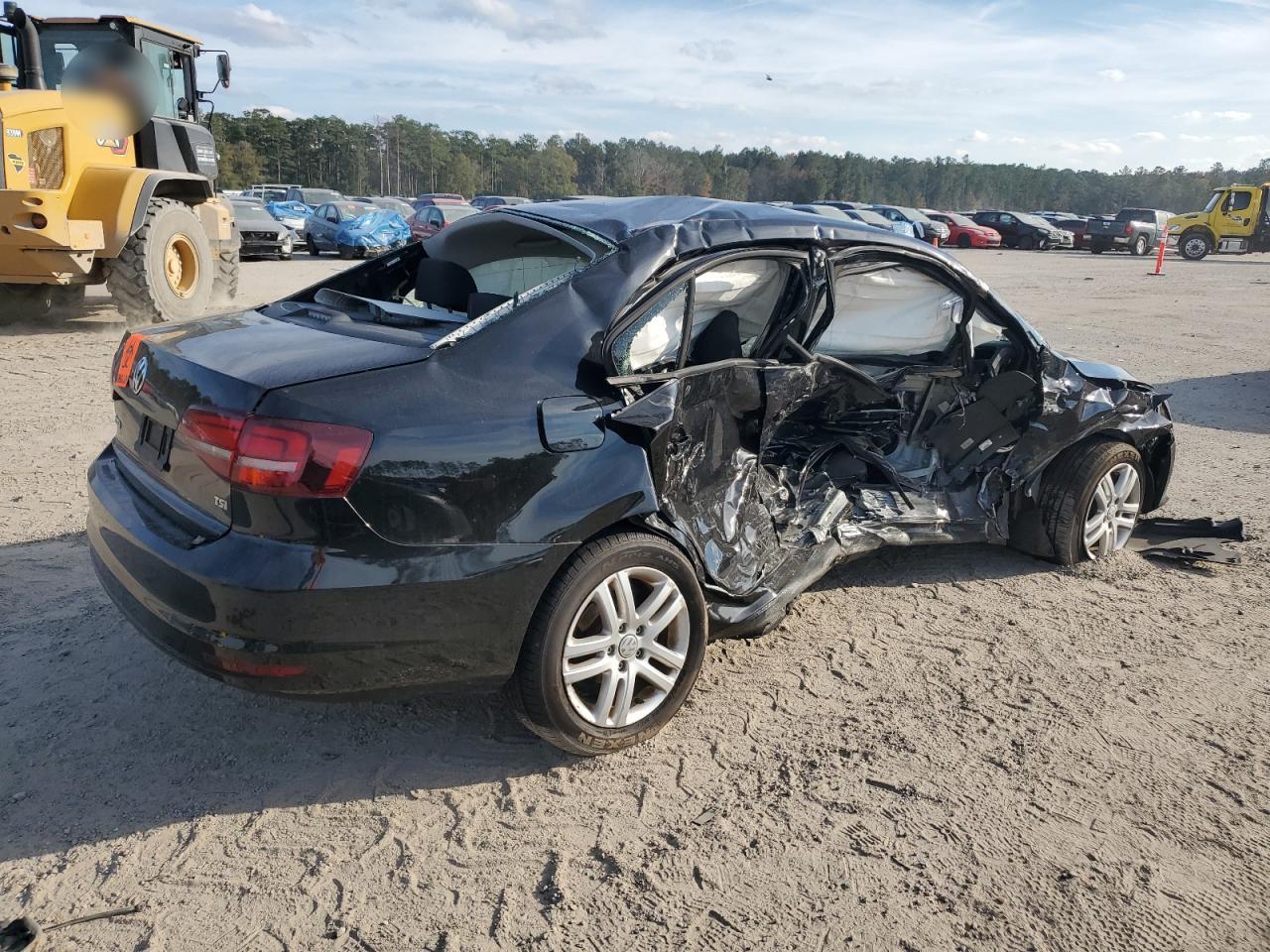 2018 Volkswagen Jetta S - Фото 3