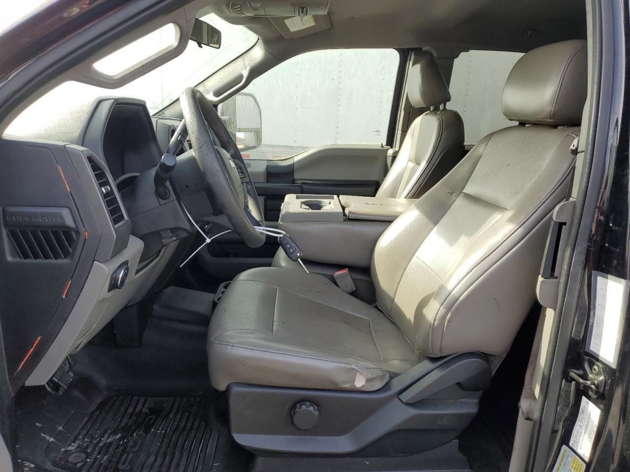 2019 Ford F250 Super Duty - Фото 7