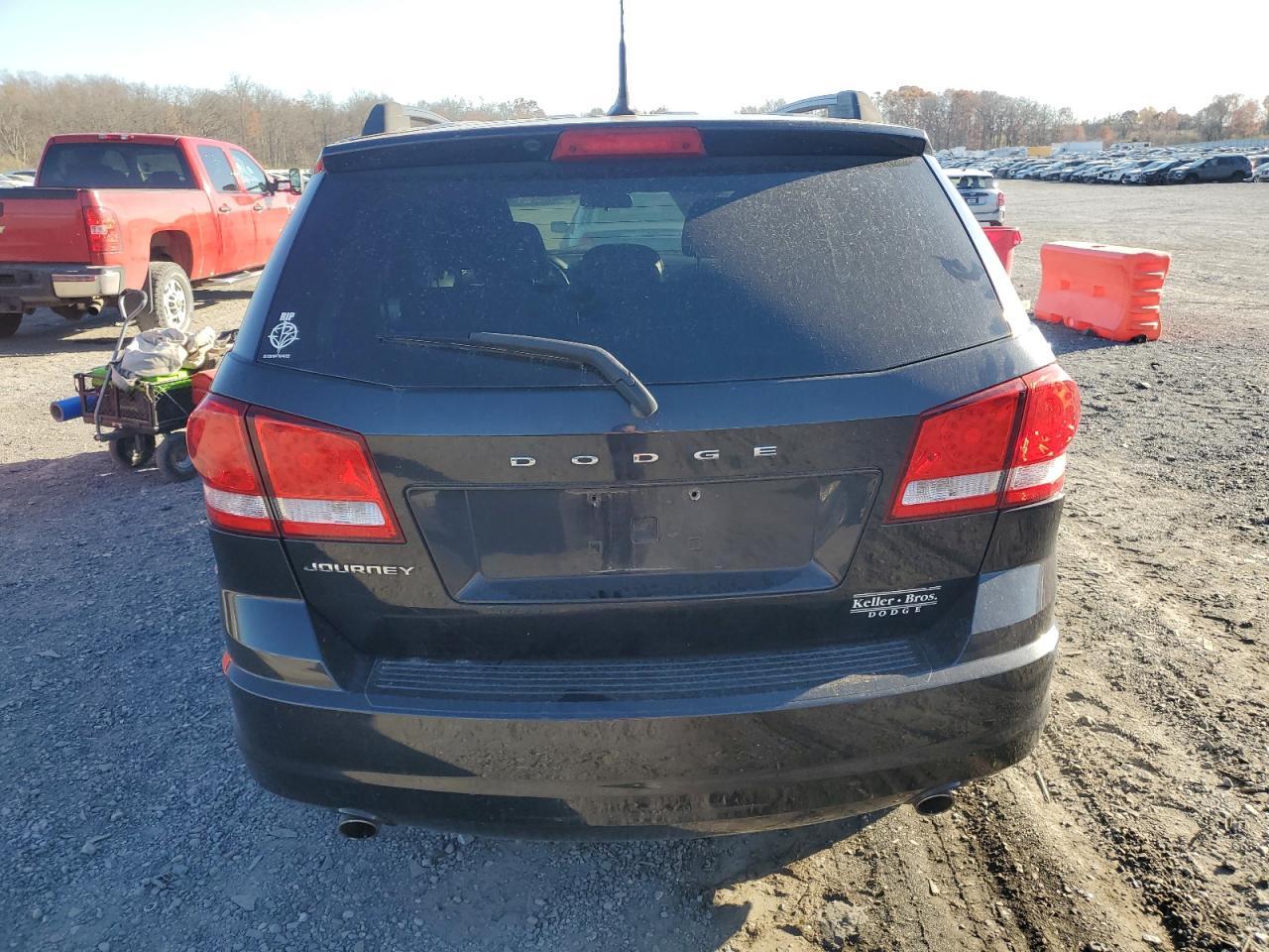 2011 Dodge Journey Mainstreet - Image 6
