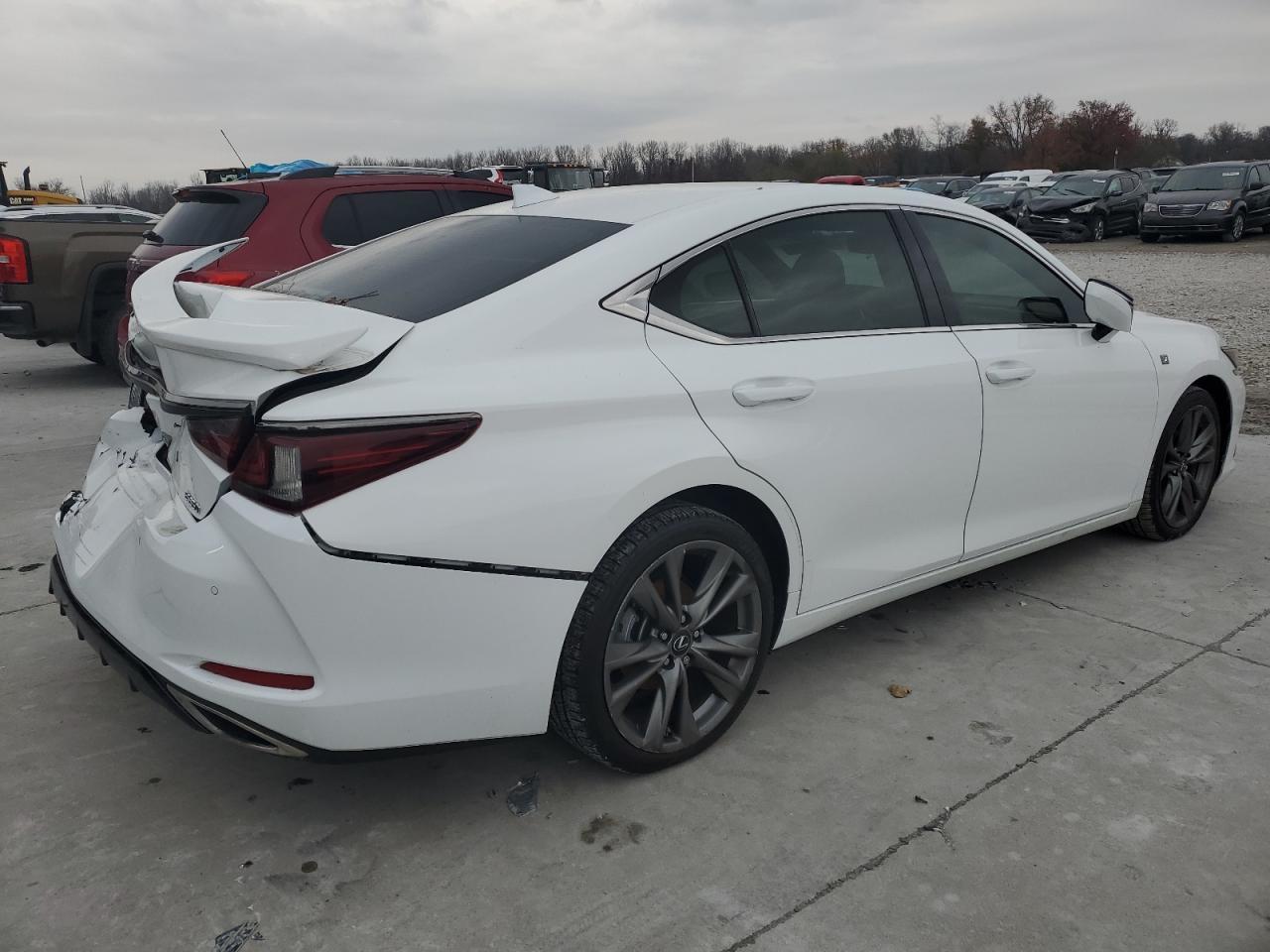 2019 Lexs Es 350 - Фото 3