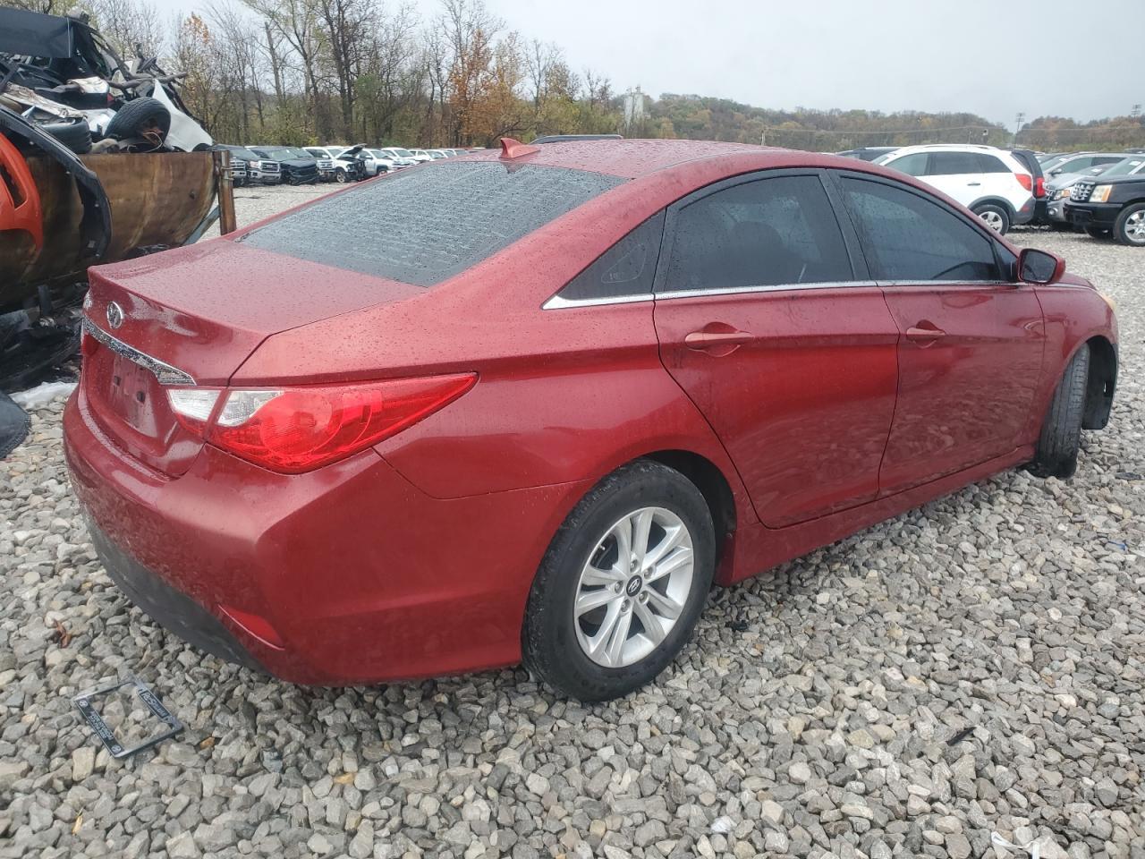 2014 Hyundai Sonata Gls - Image 3