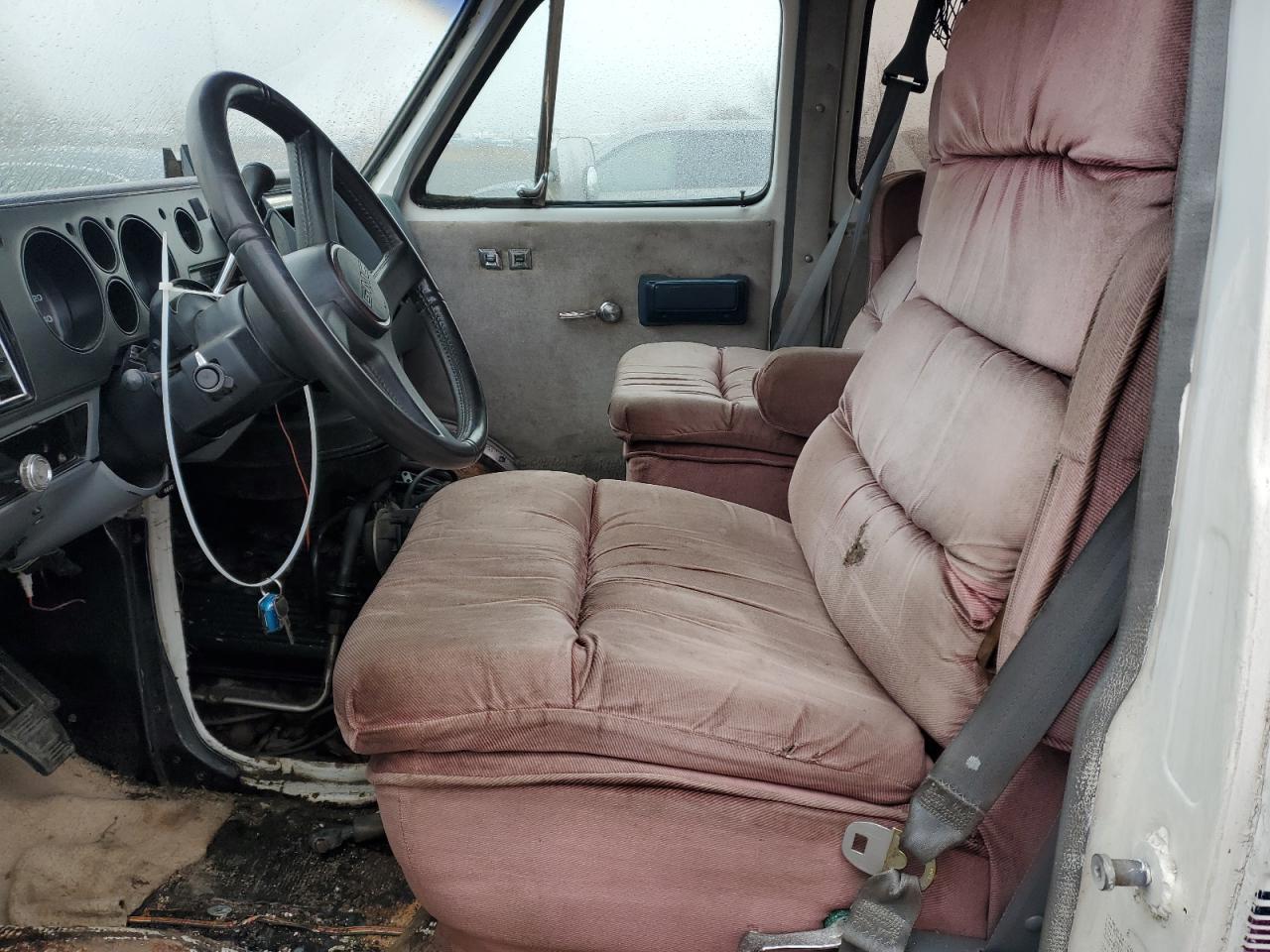 1988 GMC Rally Wagon / Van - Фото 7
