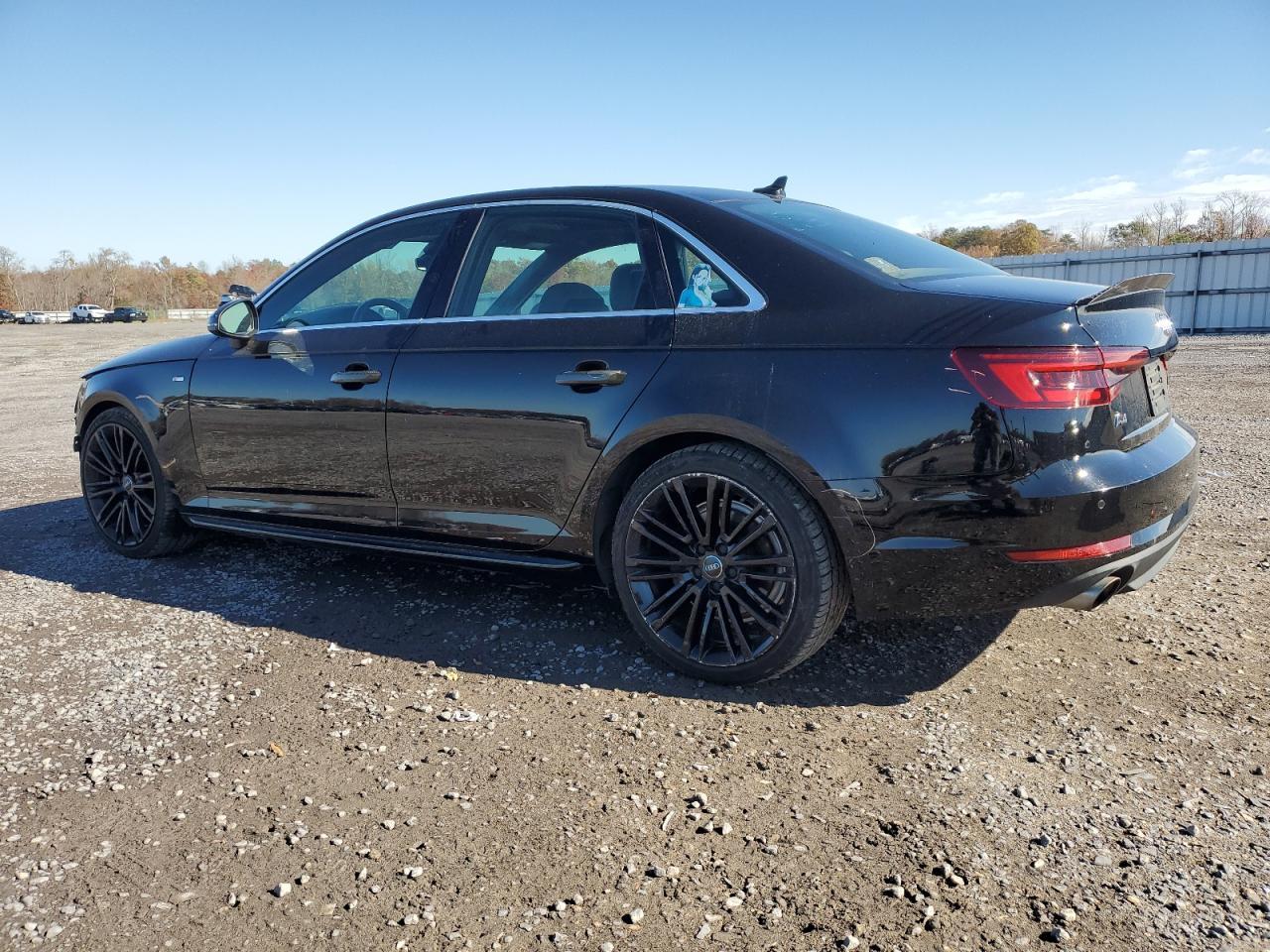 2018 Audi A4 Premium Plus - Фото 2