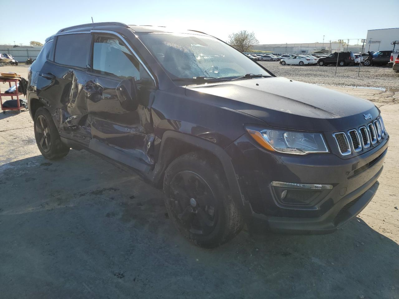 2021 Jeep Compass Latitude - Image 4