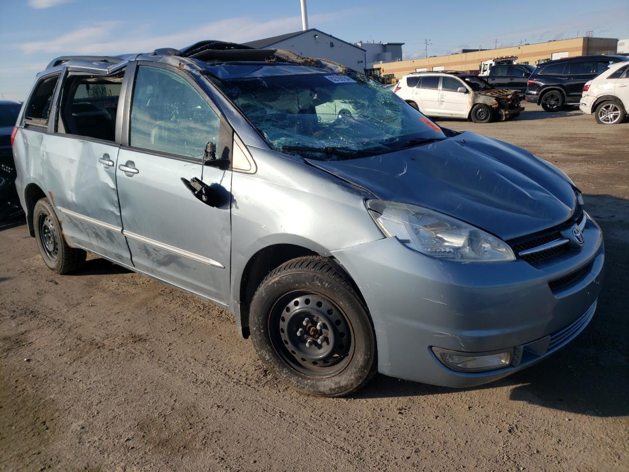 2004 Toyota Sienna Xle - Image 4
