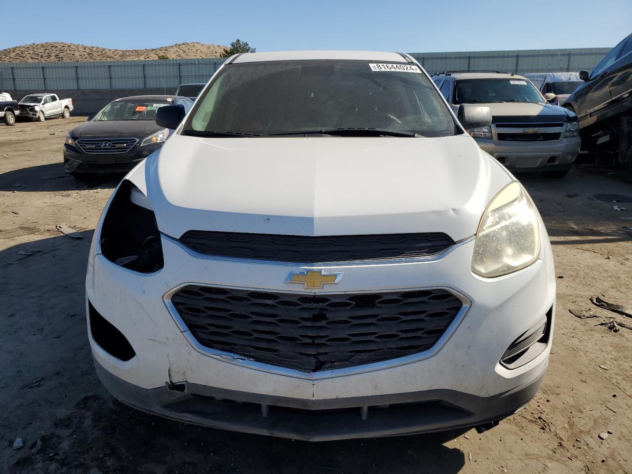 2016 Chevrolet Equinox Ls - Фото 5