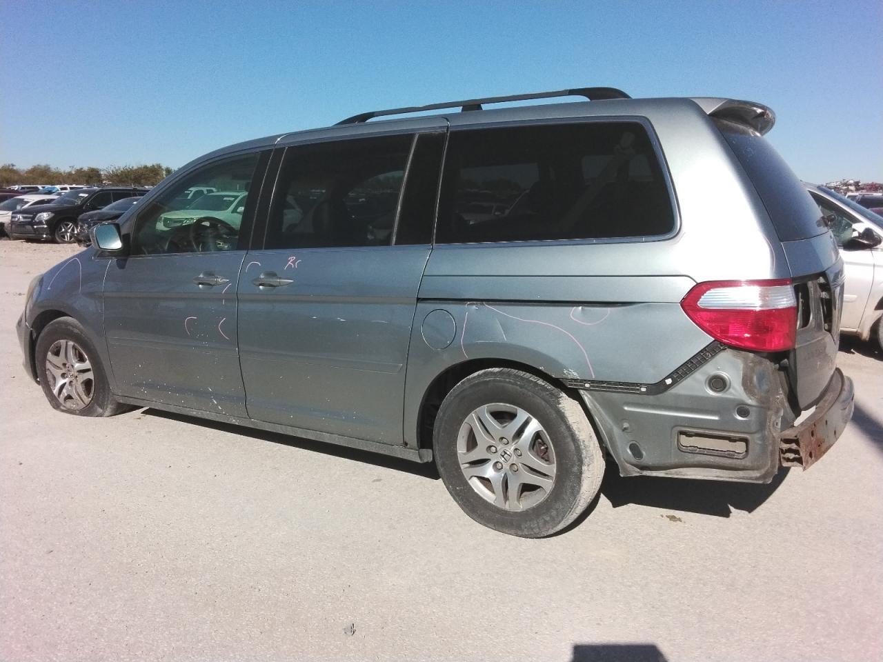 2005 Honda Odyssey Exl - Image 2