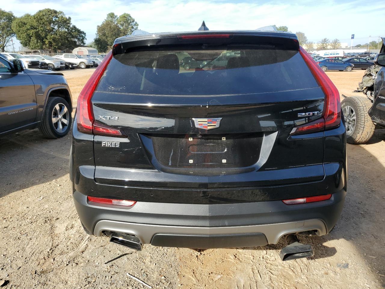 2019 Cadillac Xt4 Premium Luxury - Image 6