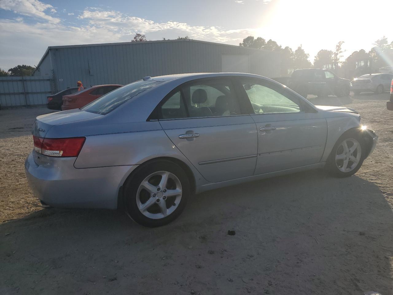 2008 Hyundai Sonata Se - Image 3