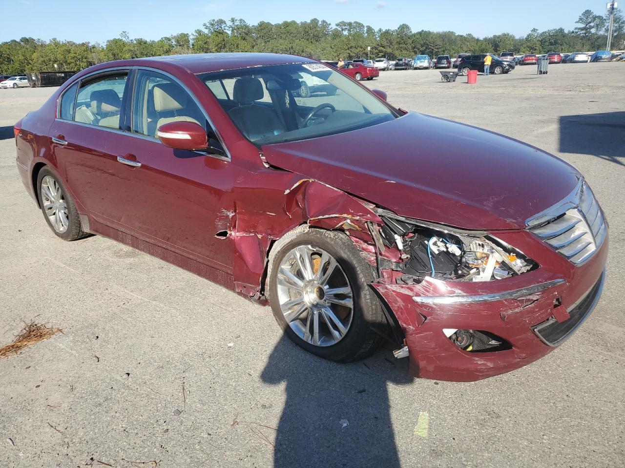 2012 Hyundai Genesis 3.8L - Фото 4