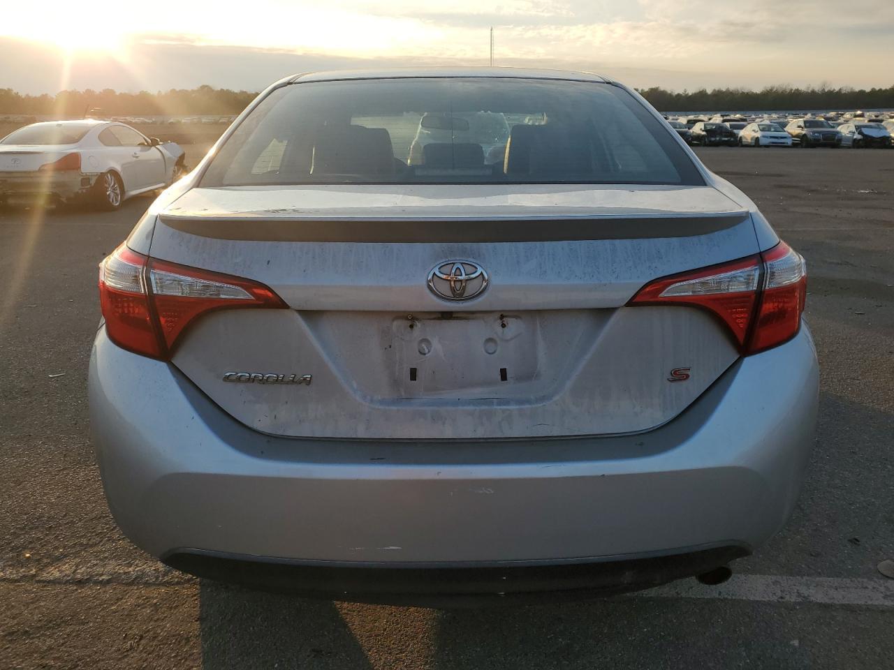 2014 Toyota Corolla L - Фото 6