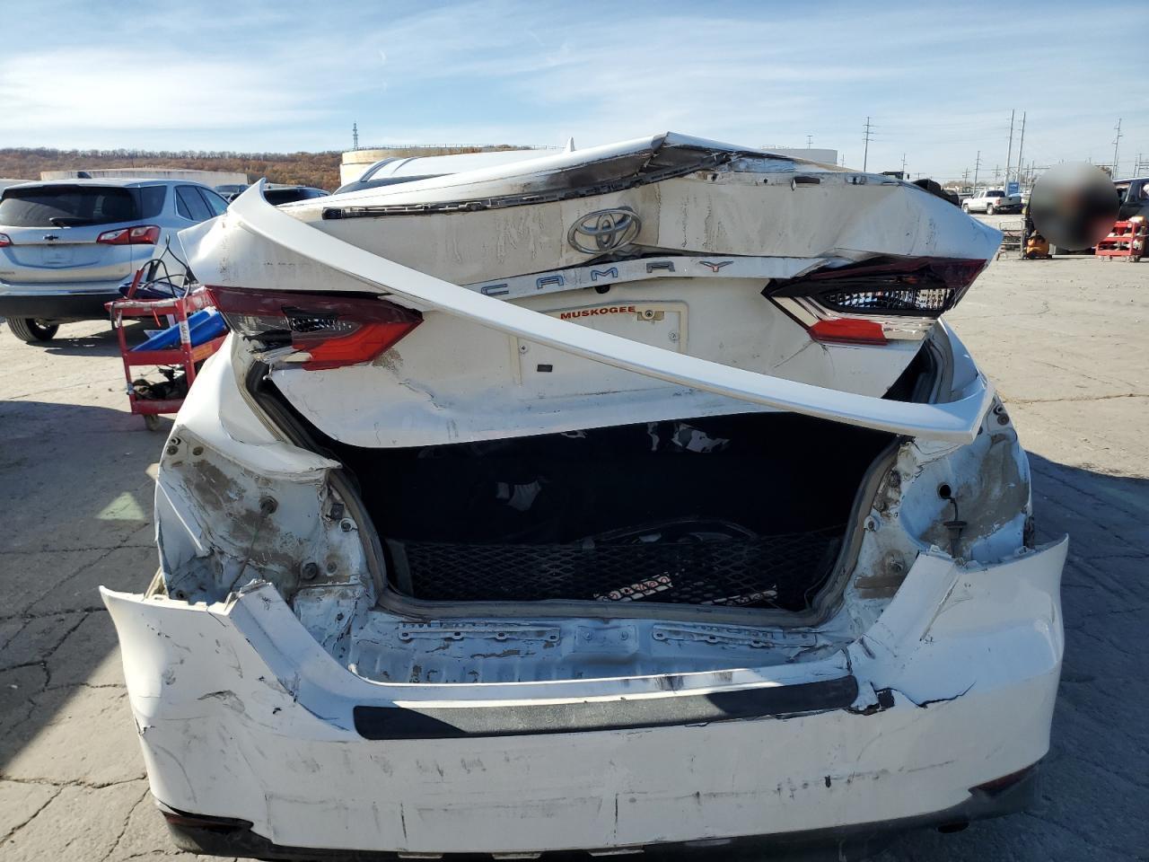 2022 Toyota Camry Le - Image 6