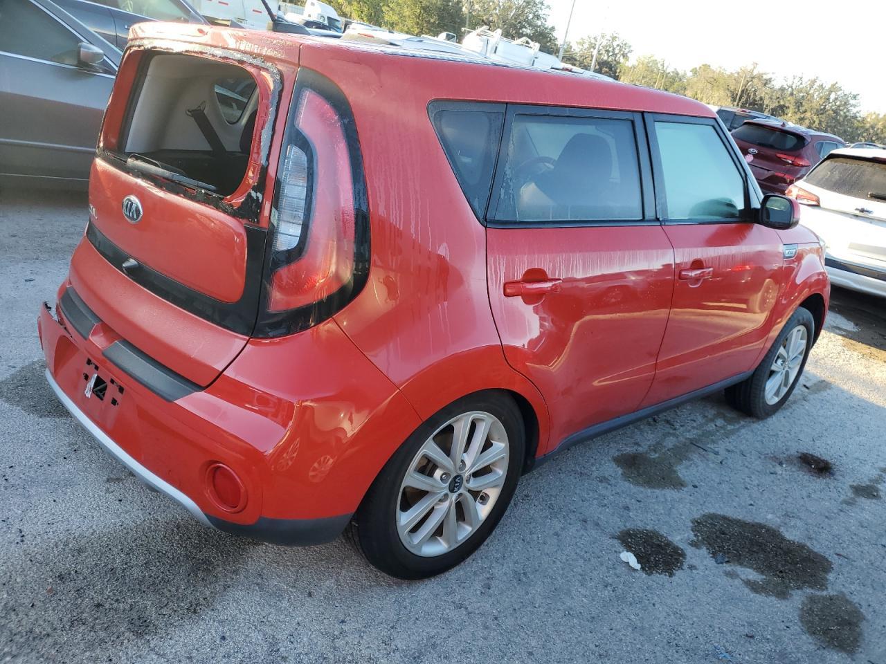 2017 Kia Soul + - Фото 3