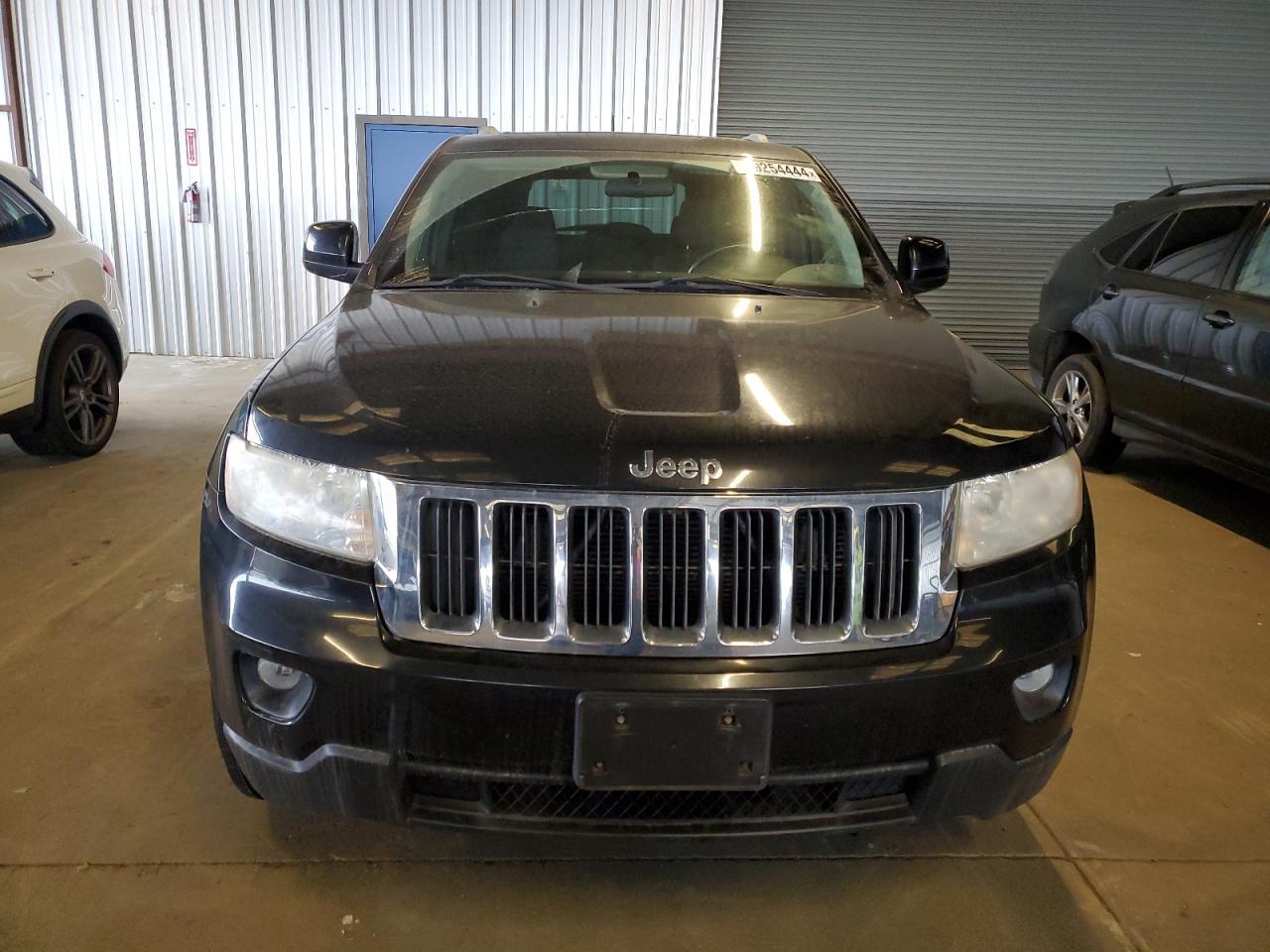 2011 Jeep Grand Cherokee Laredo - Фото 5