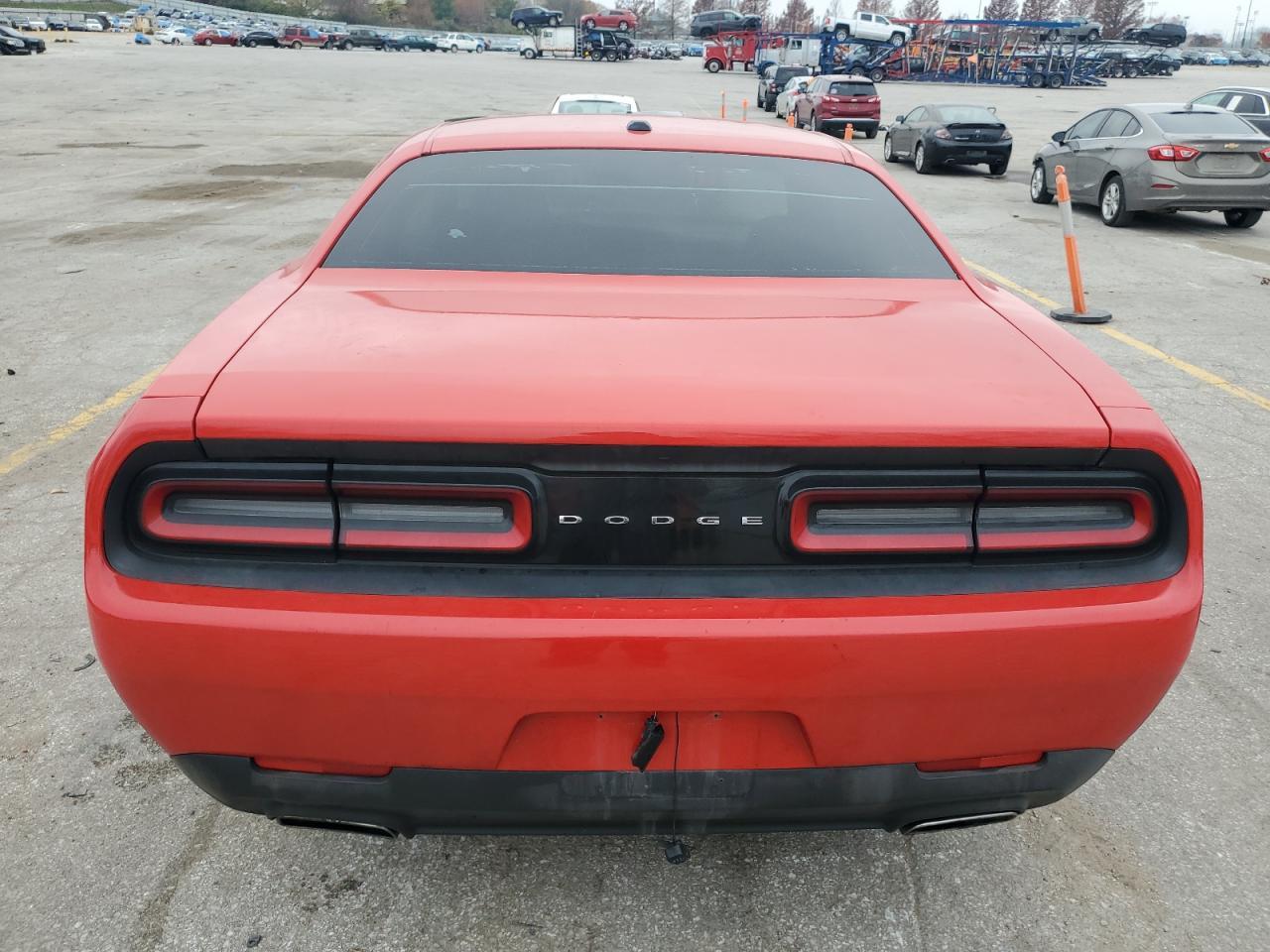 2015 Dodge Challenger Sxt - Фото 6