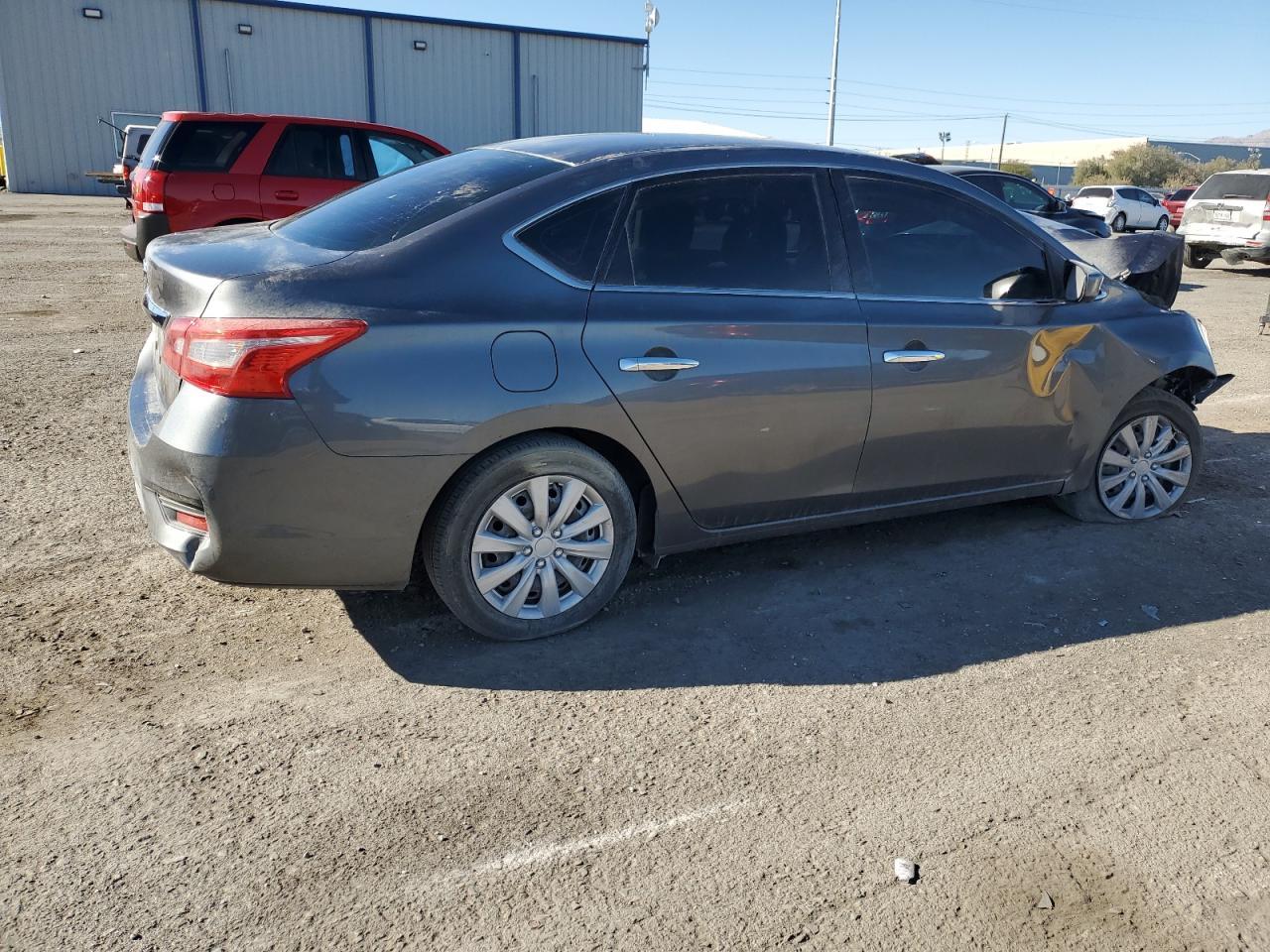 2018 Nissan Sentra S - Фото 3