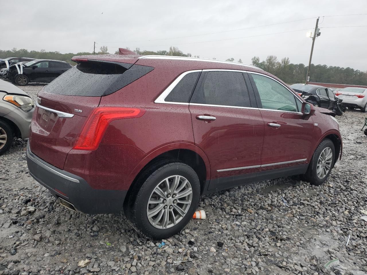 2017 Cadillac Xt5 Luxury - Image 3
