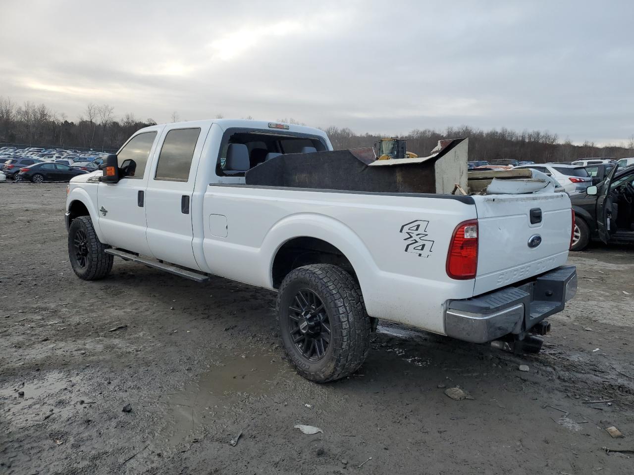 2016 Ford F350 - Фото 2