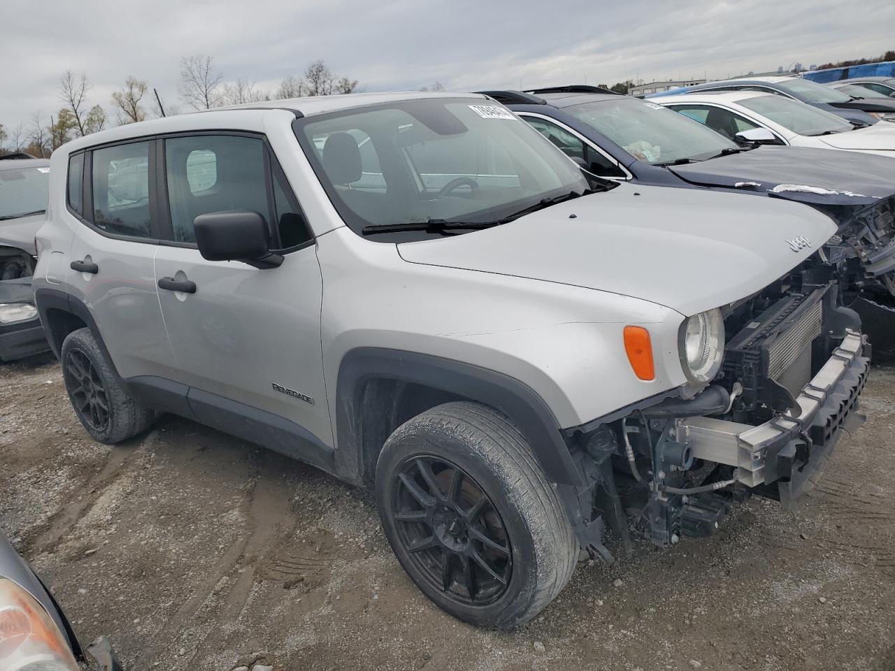 2019 Jeep Renegade Sport - Фото 4