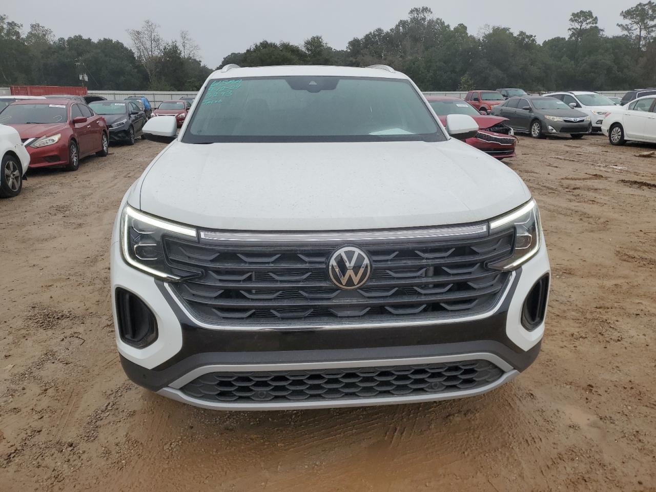 2024 Volkswagen Atlas Cross Sport Se - Image 5