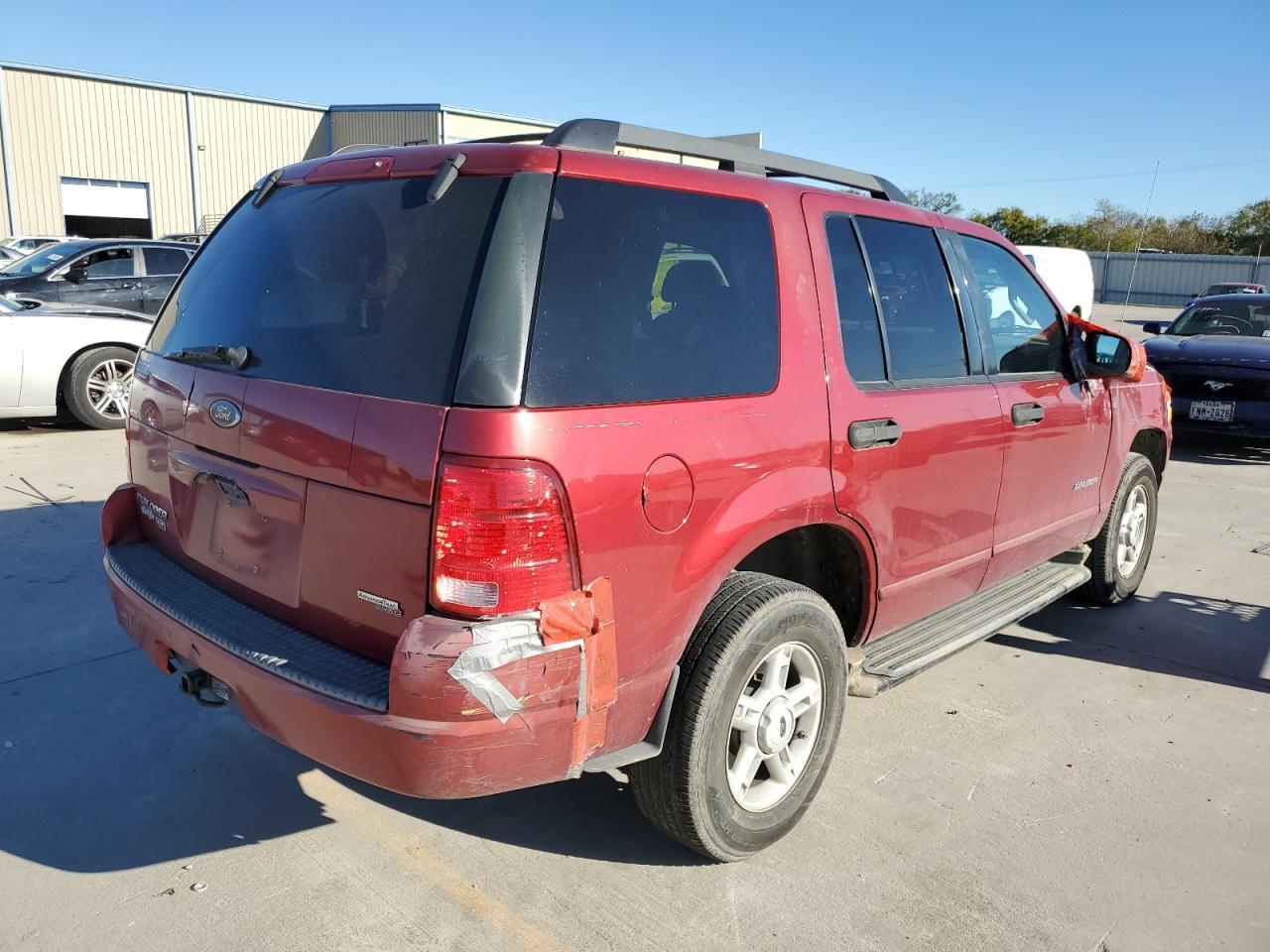 2005 Ford Explorer Xlt - Фото 3