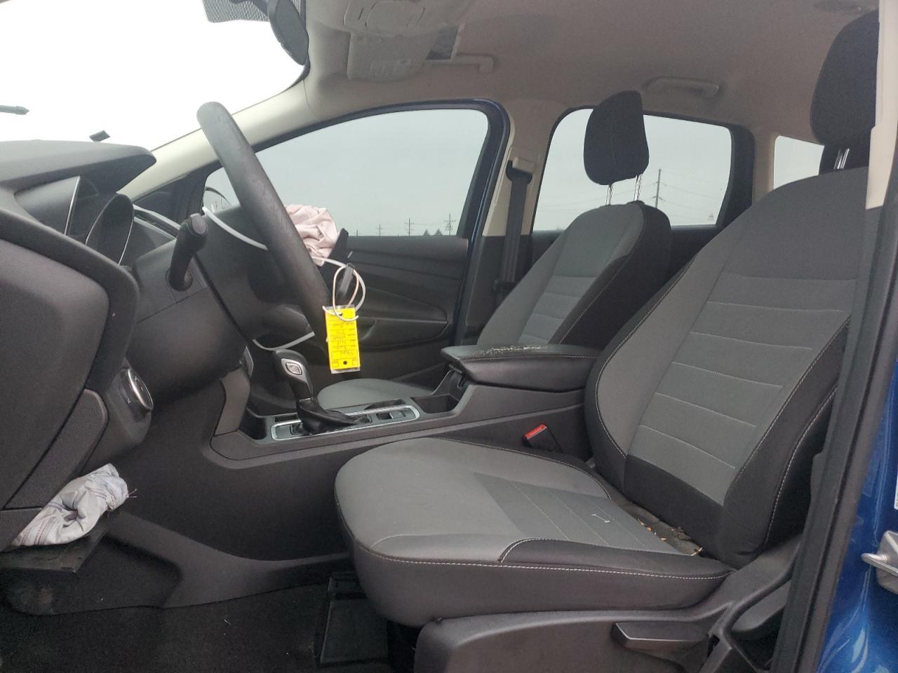 2019 Ford Escape S - Image 7