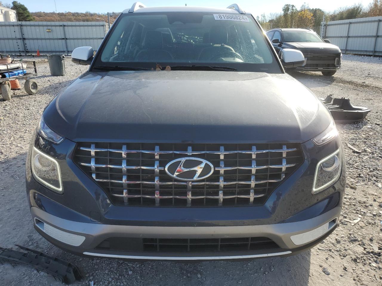 2024 Hyundai Venue Sel - Image 5