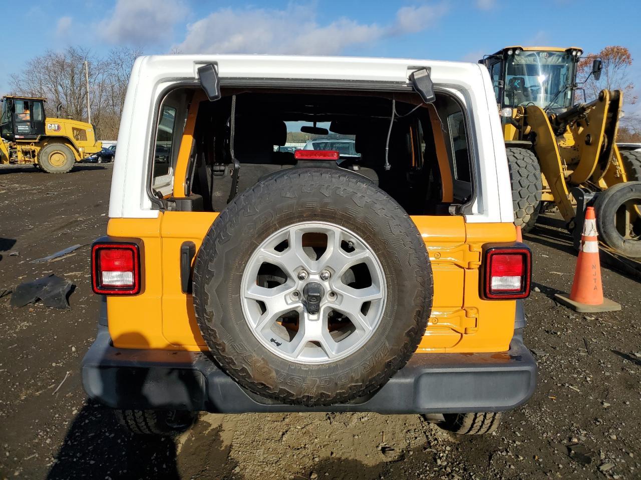 2021 Jeep Wrangler Unlimited Sport - Image 6