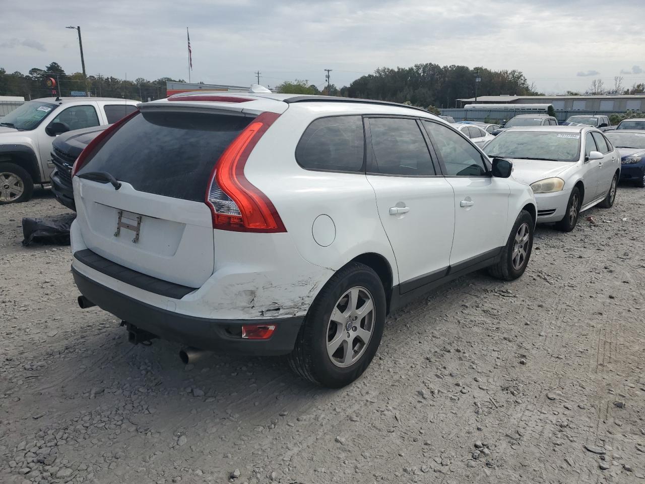 2012 Volvo Xc60 3.2 - Image 3